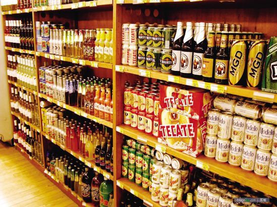 韩国人不满日本朝日啤酒是“中国制造”(图)